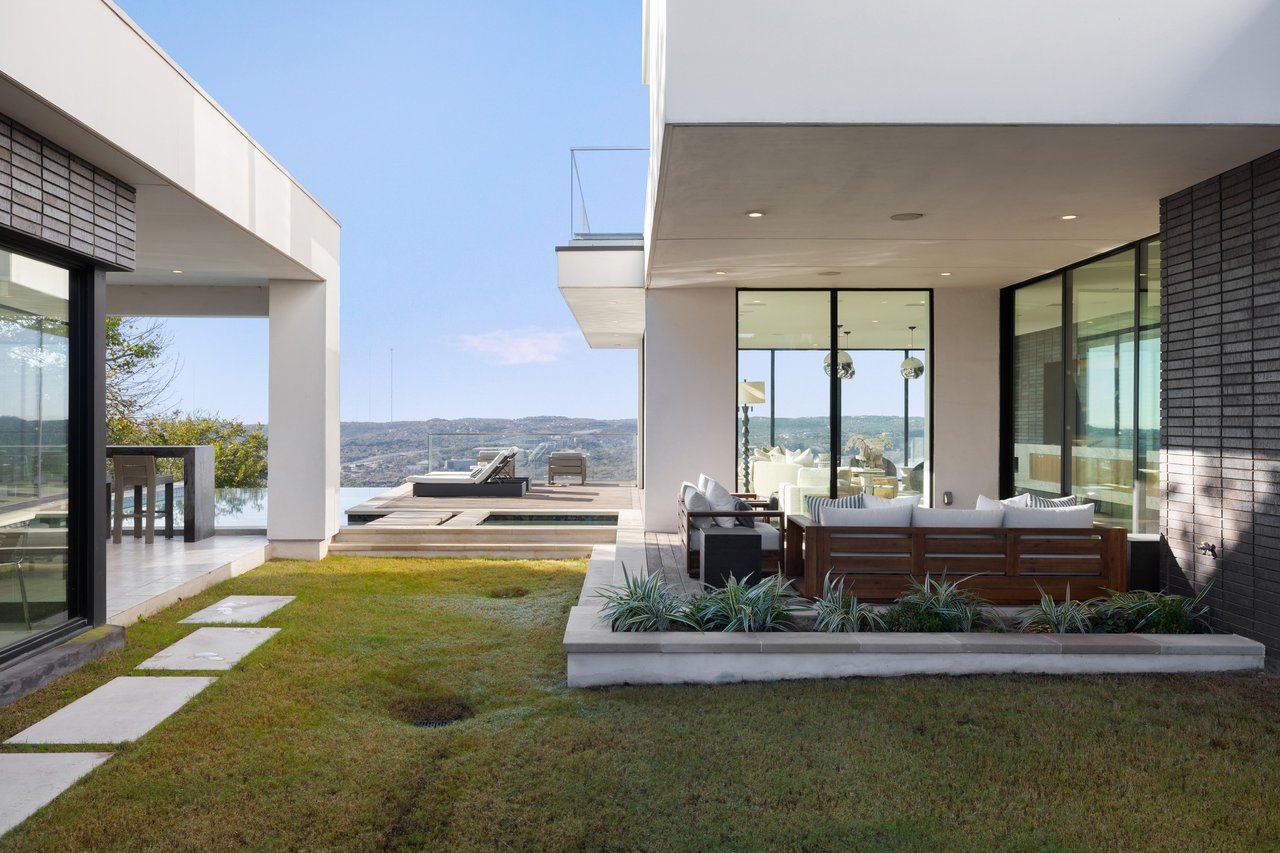 Christie's Masterpiece Living