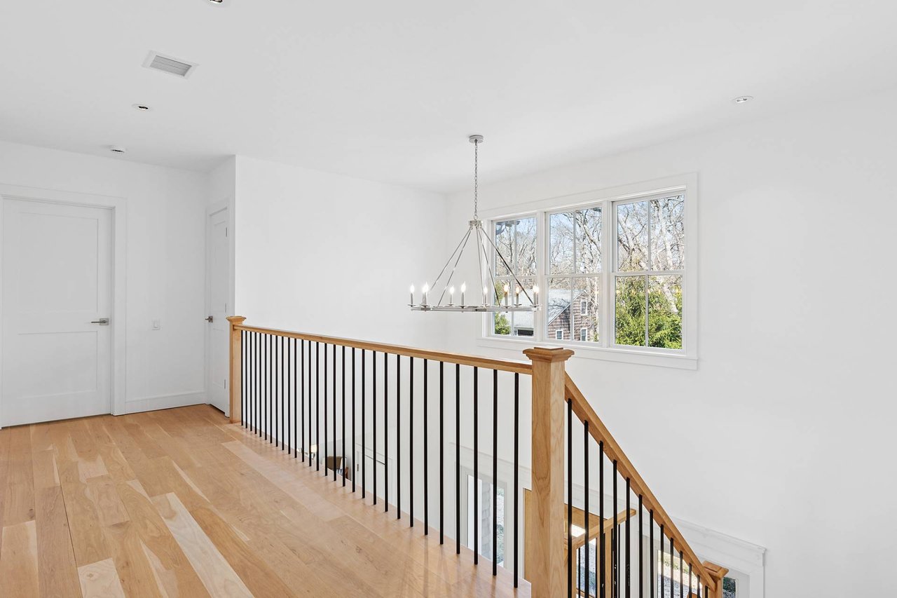 53 Wireless Rd