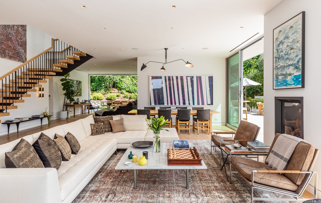 9011 Alto Cedro Dr, Beverly Hills