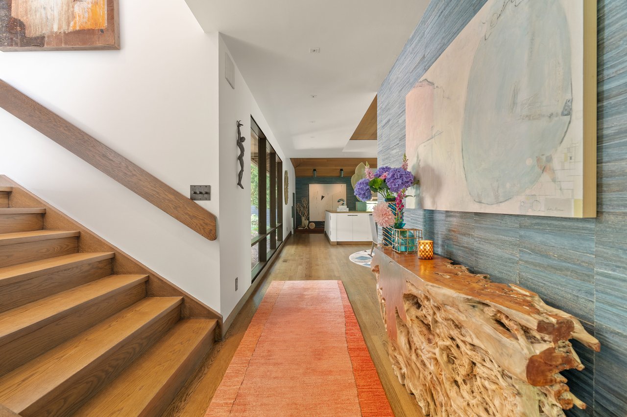Architect Saul Zaik Designed Northwest Regional Modern Masterpiece 