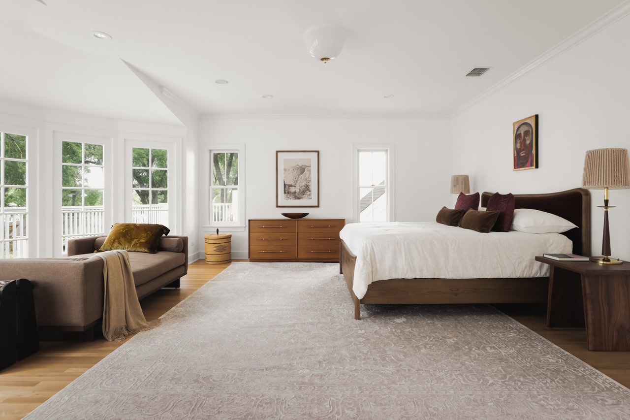 2308 Bridle Path