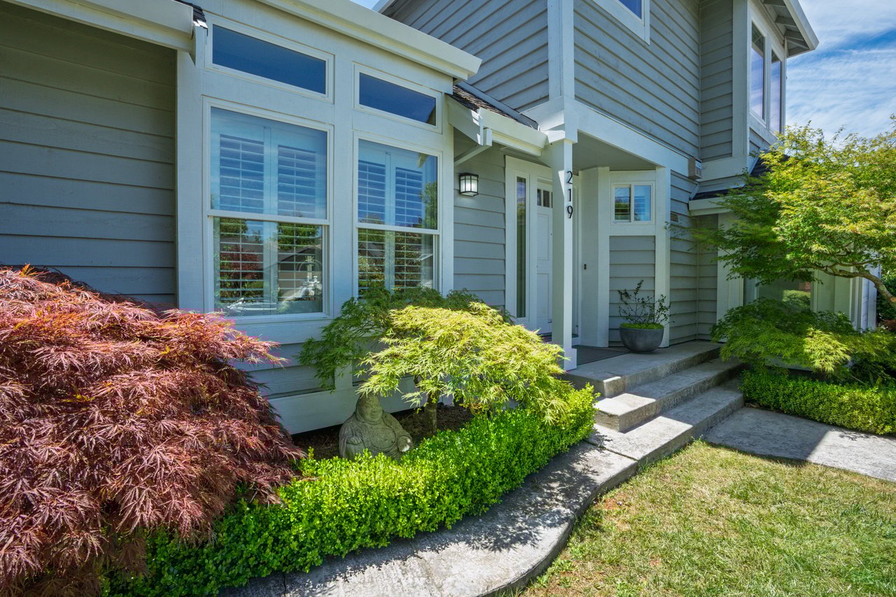 219 Butterfield Dr