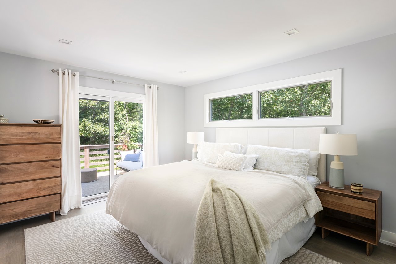 27 Landfall Road, East Hampton