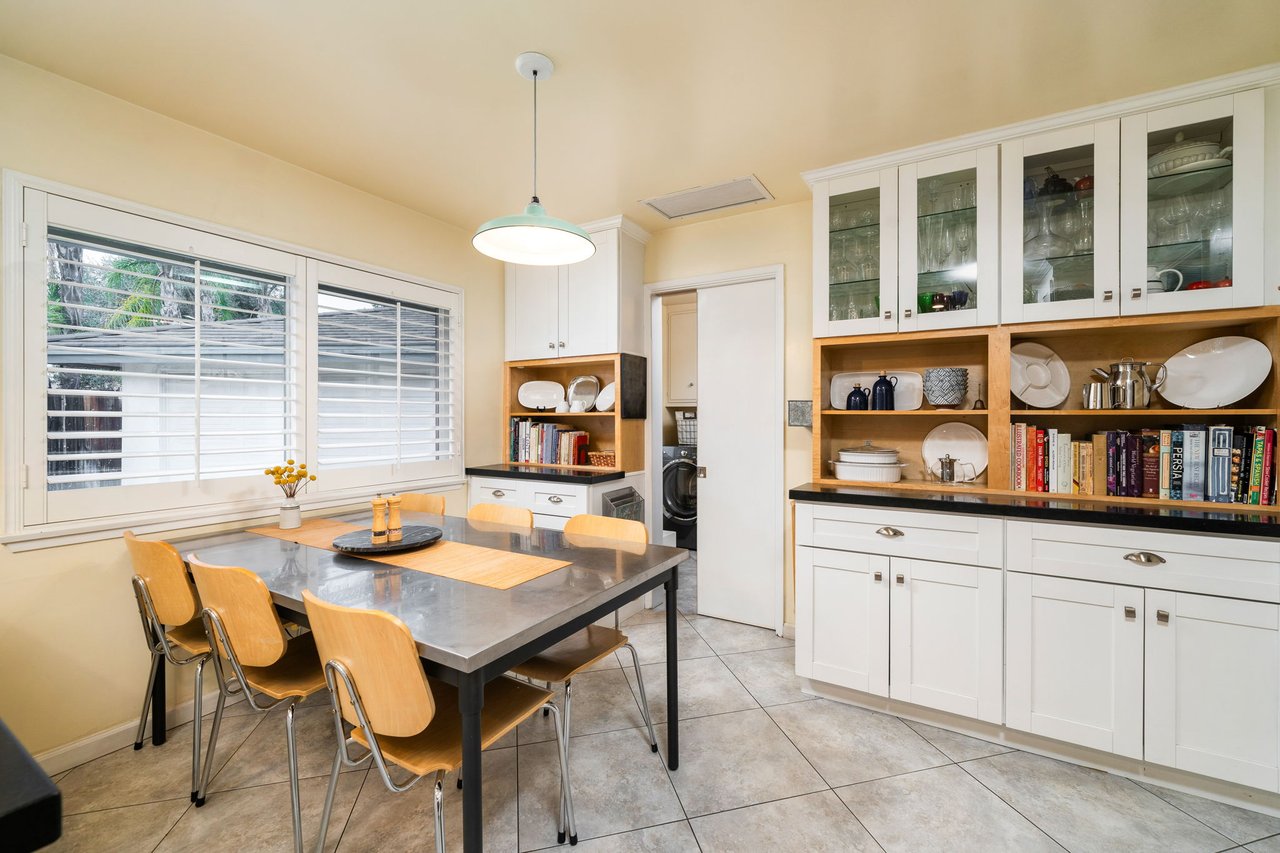 257 W Sonora Place