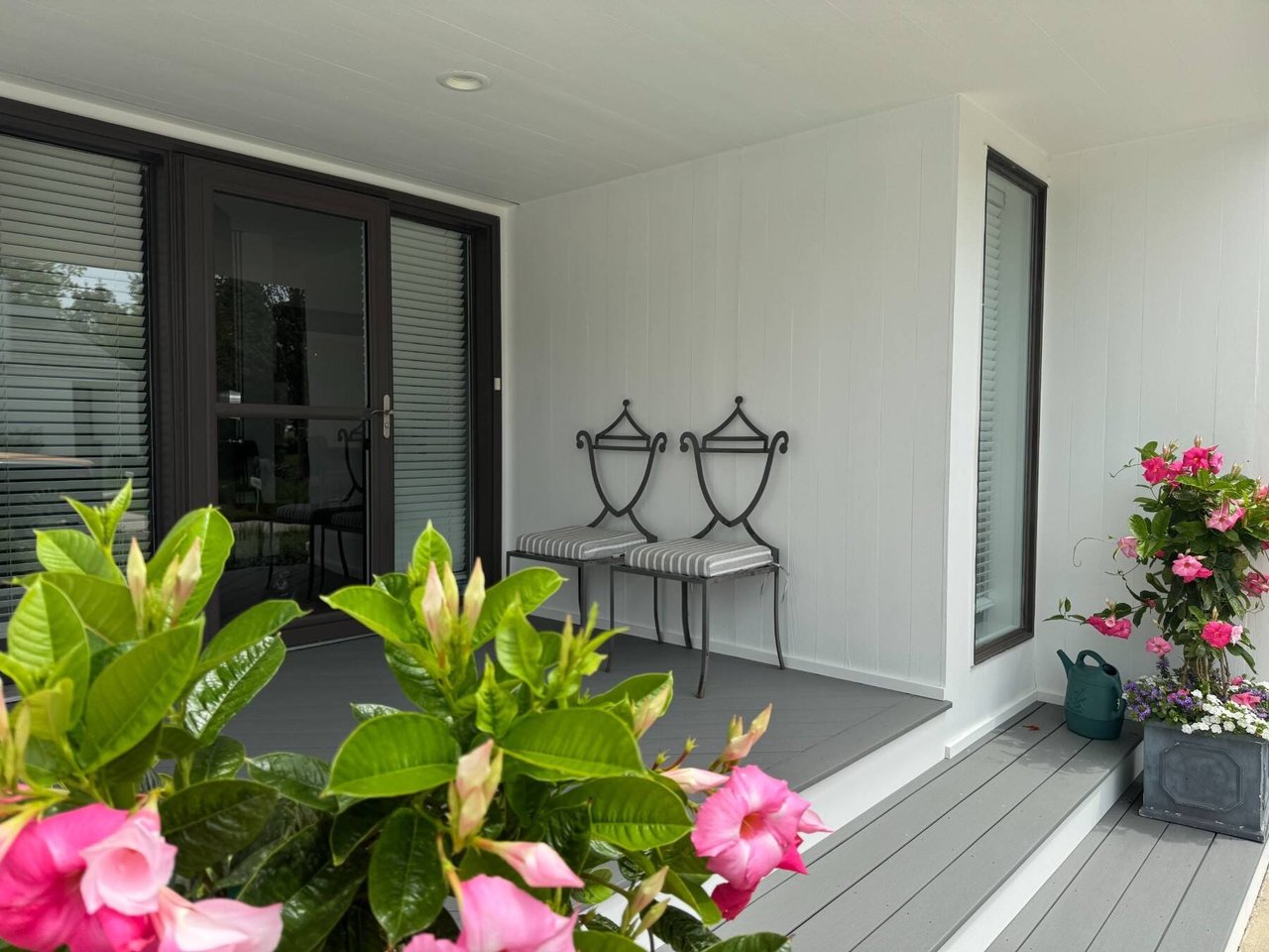 4 Reed Pond Court