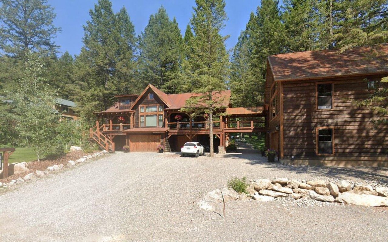382 Cedar Dr