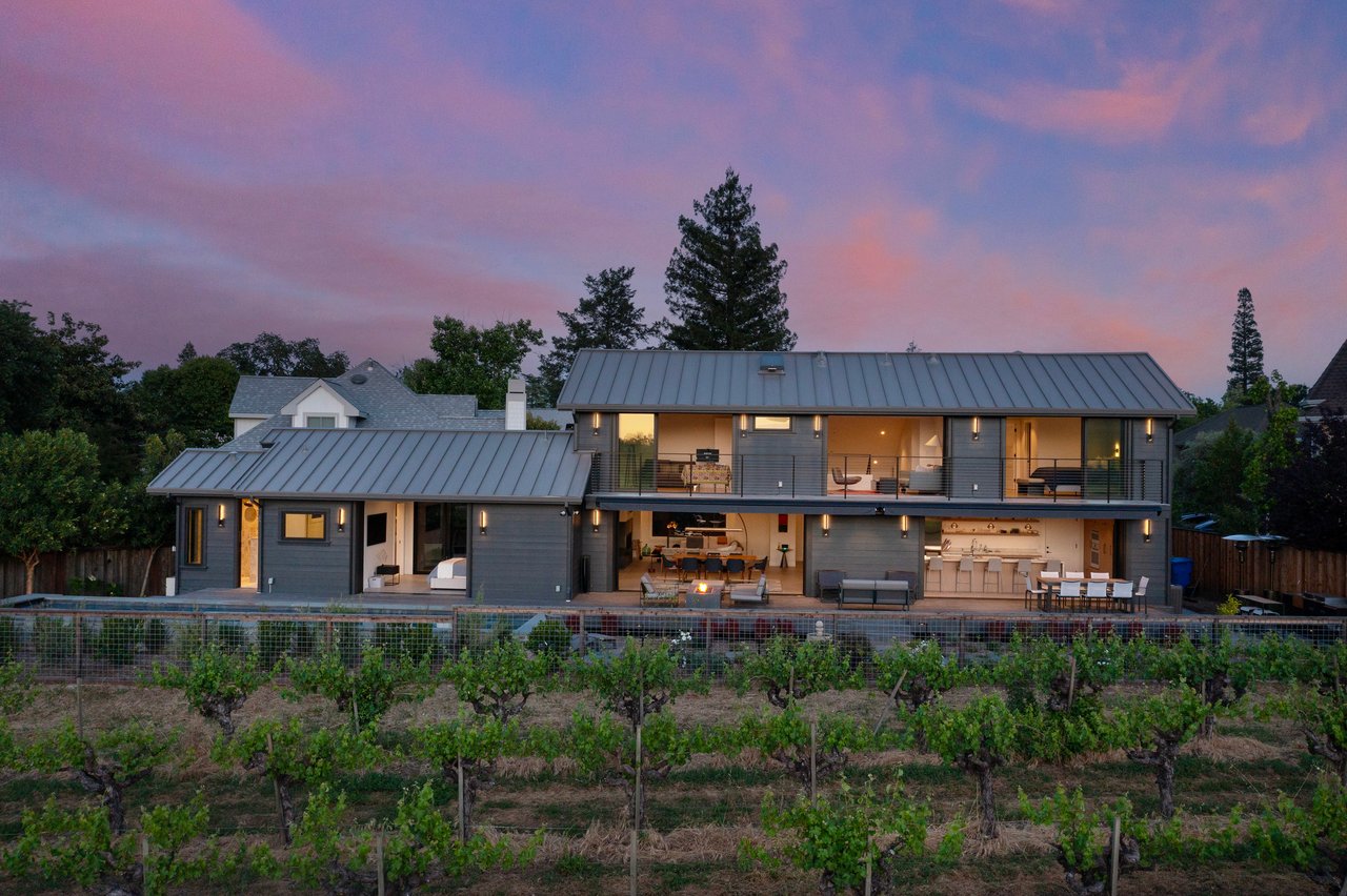 Contemporary Grove