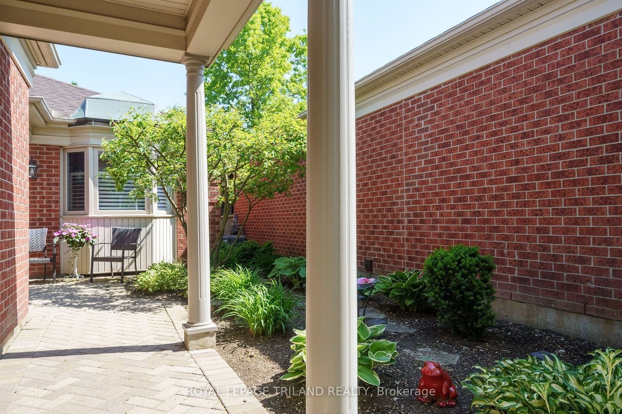 60 Rosecliffe Cres 12