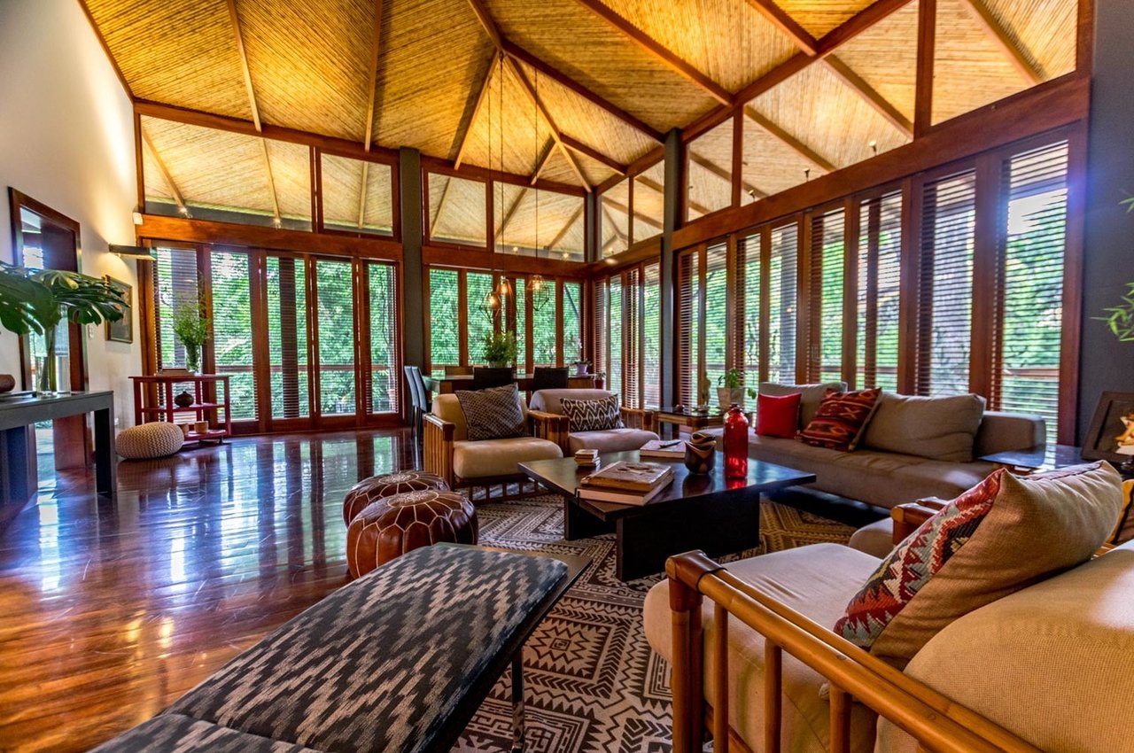 Tropical Gem In Villa Real