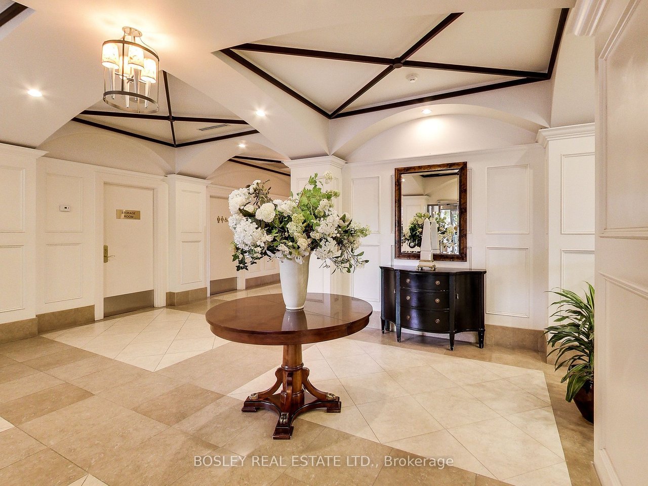 LUXURY LIVING DONE RIGHT