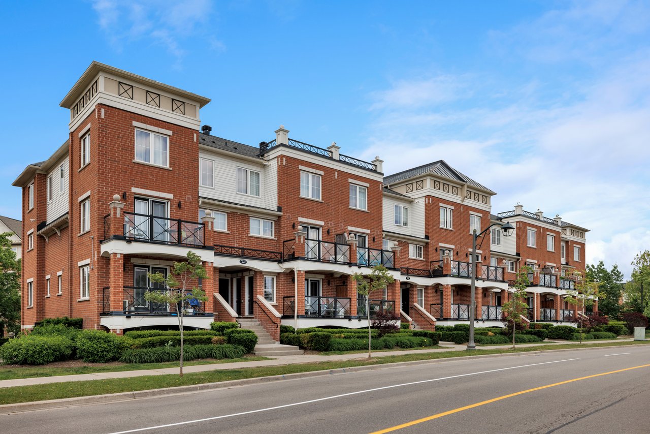 10-15 Hays Boulevard Unit: 10
