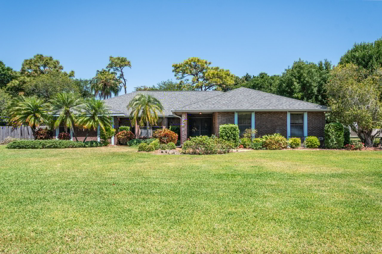 3196 Fairview Drive