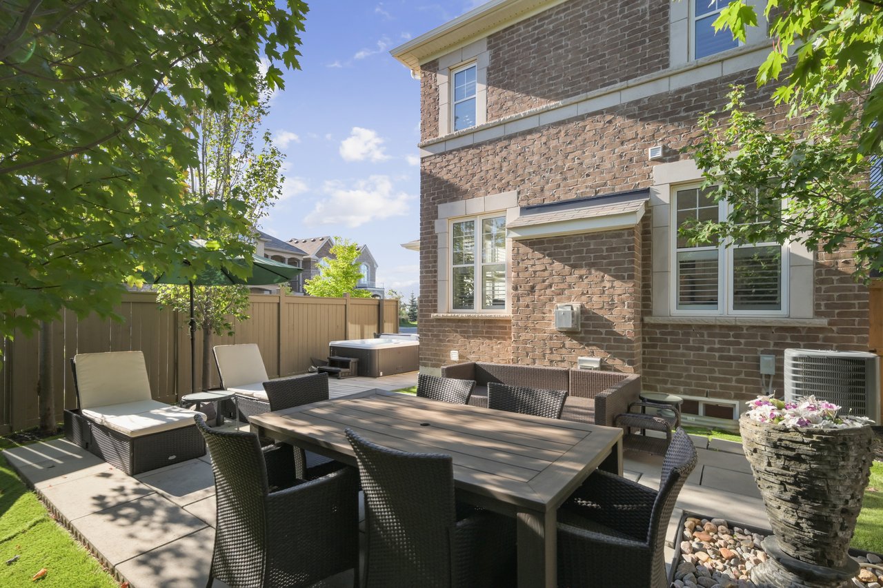 Impeccably Maintained, Sun-Filled Home