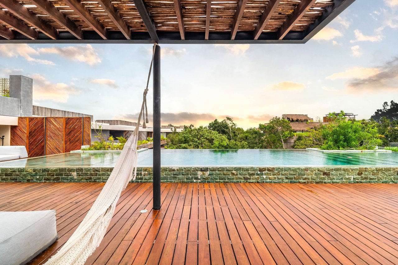 Luxury Furnished Studio with Rooftop & Pool | Miraluna Aldea Zama