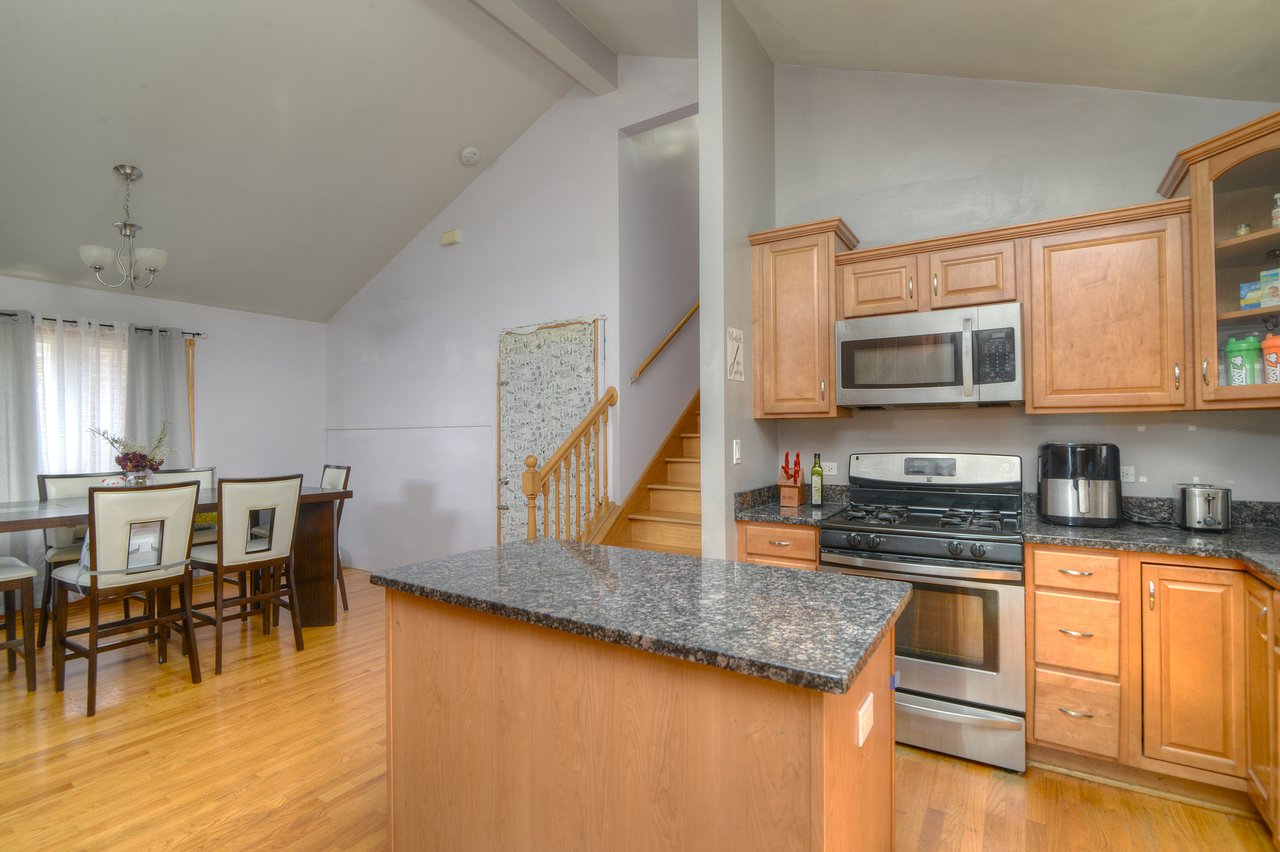 6616 S Knox Avenue, Chicago IL