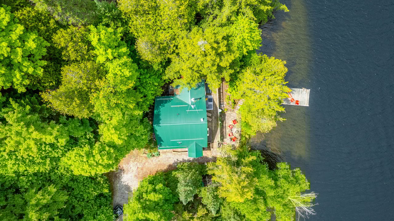 1029 BADGER LANE