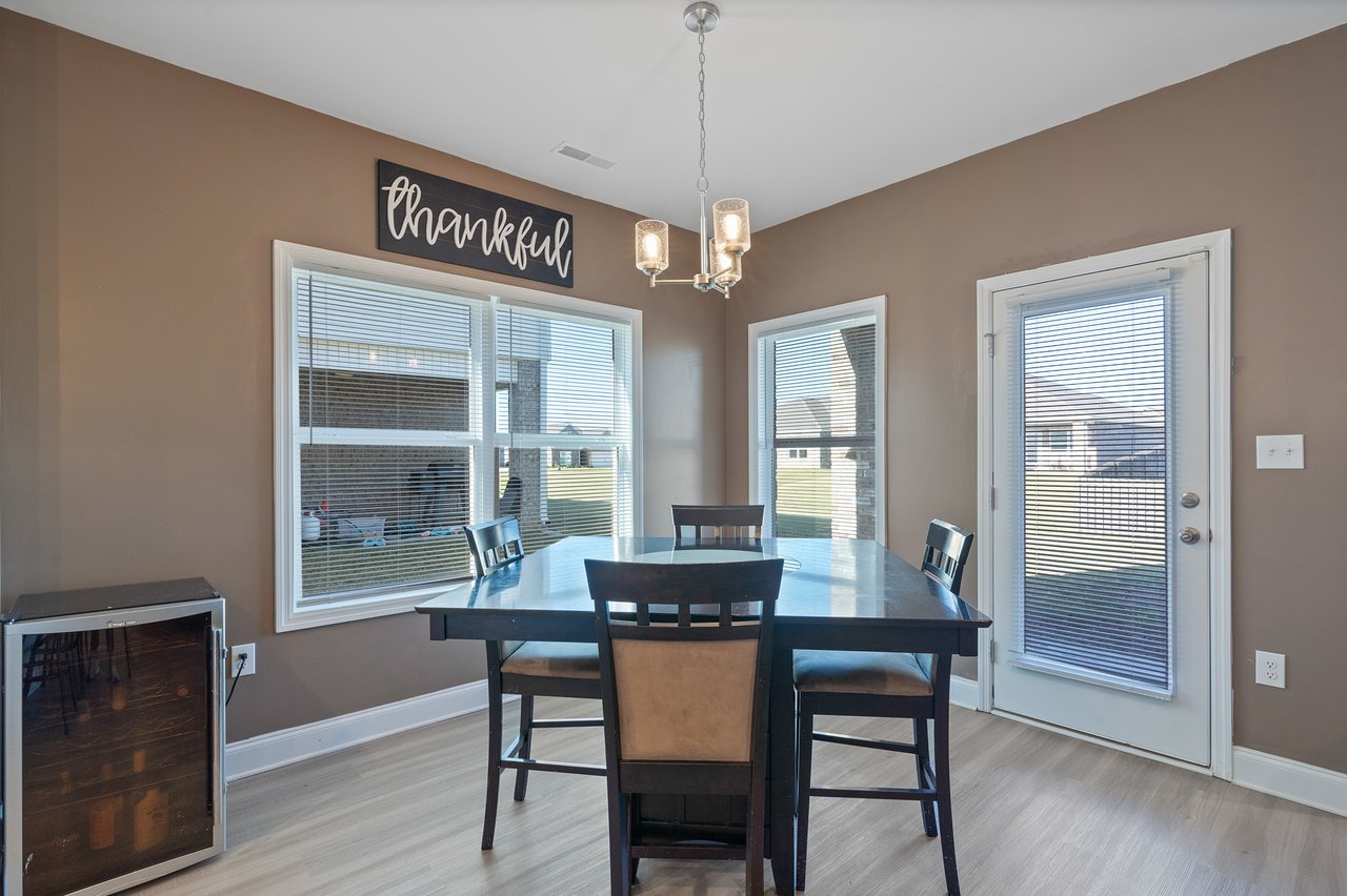 Modern Luxury Meets Spacious Comfort – 5BR/3BA Home