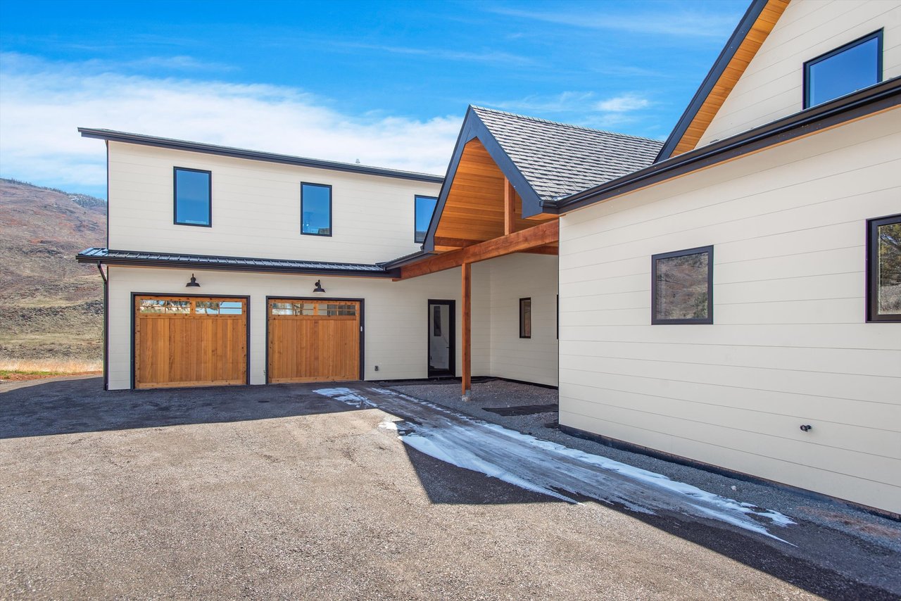 2024 Classic Contemporary Farmhouse with Staggering Mount Sopris Views