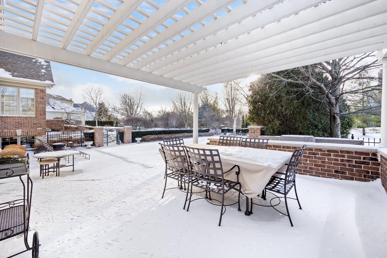 3723 Grand View Ct, St. Charles IL. - Luxury Living in the Tradition Neighborhood