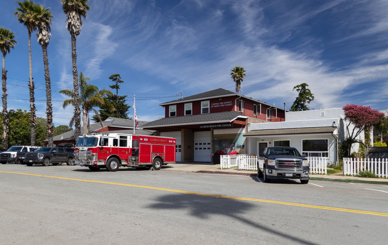 Honey Hill - 365 Race Horse Ln