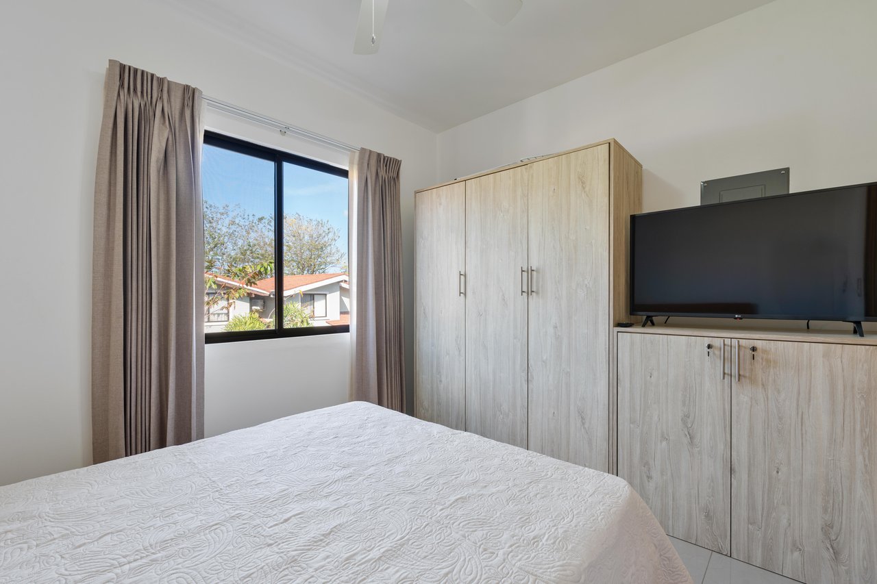 Condominio Villagio Parque del Lago Palma 21-1 | New two bedroom condo plus mezanine
