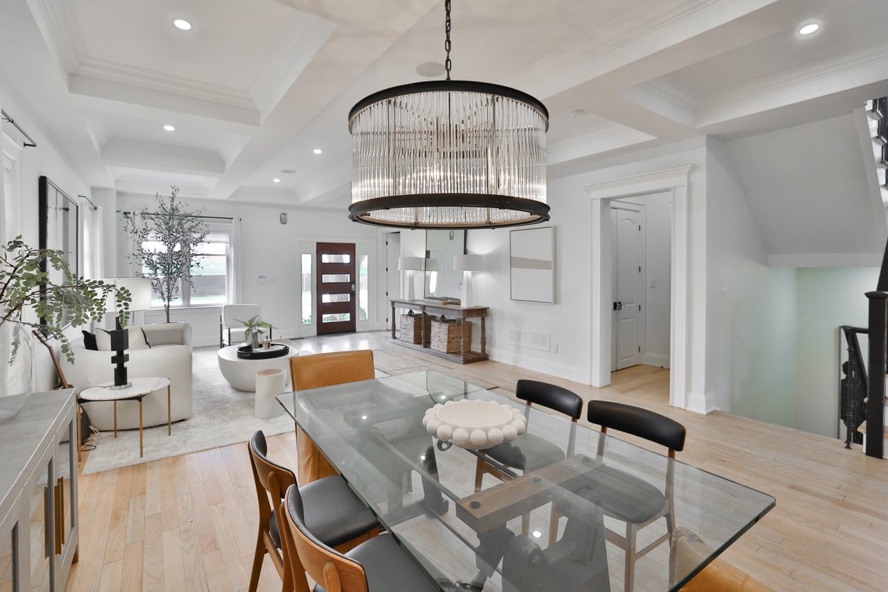 43 Mississauga Road S