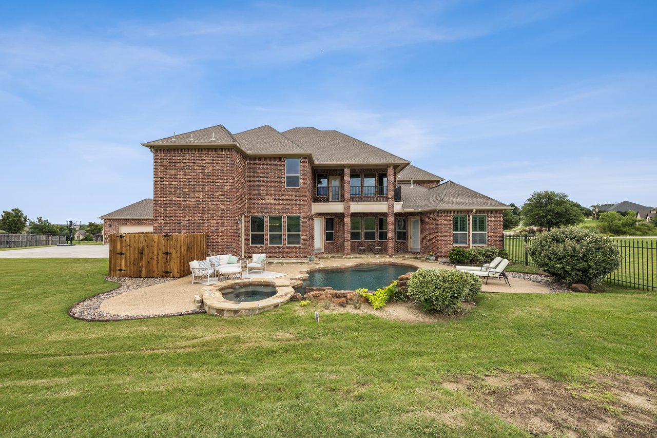 211 Tanner Creek Circle
