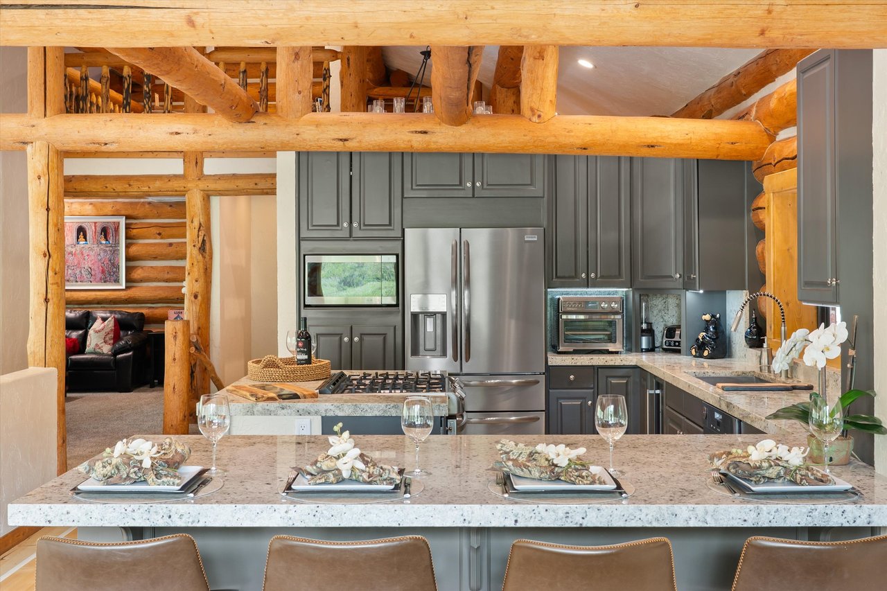 2134 Lower River