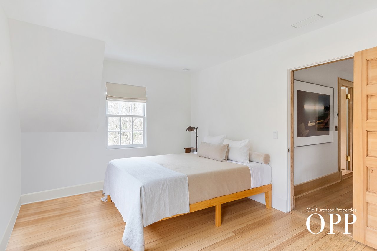 A CURATED HOME WITH DESIGNER PEDIGREE