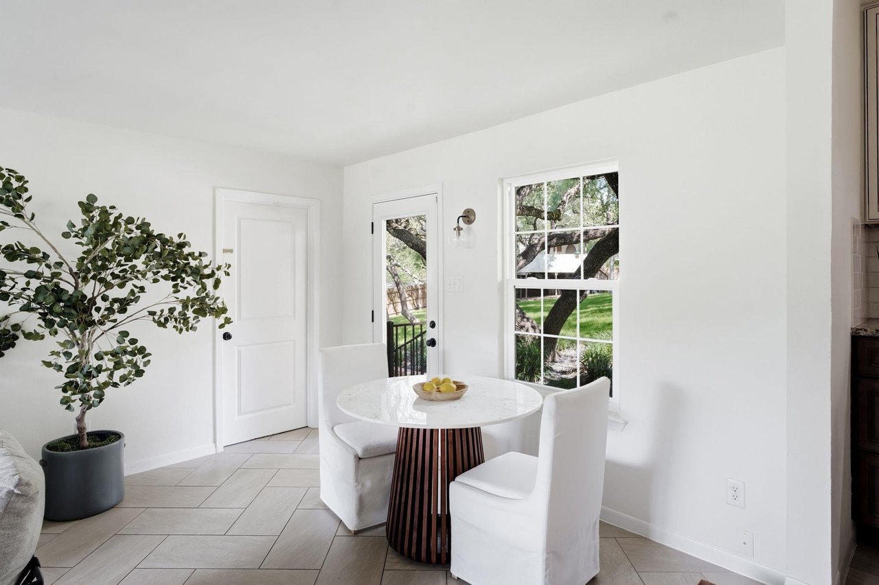 10634 Glass Mountain Trail