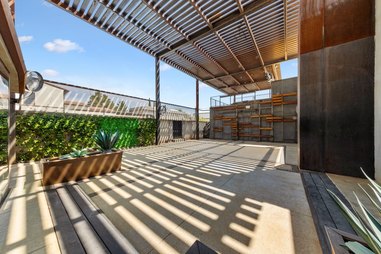 The Forge Social House