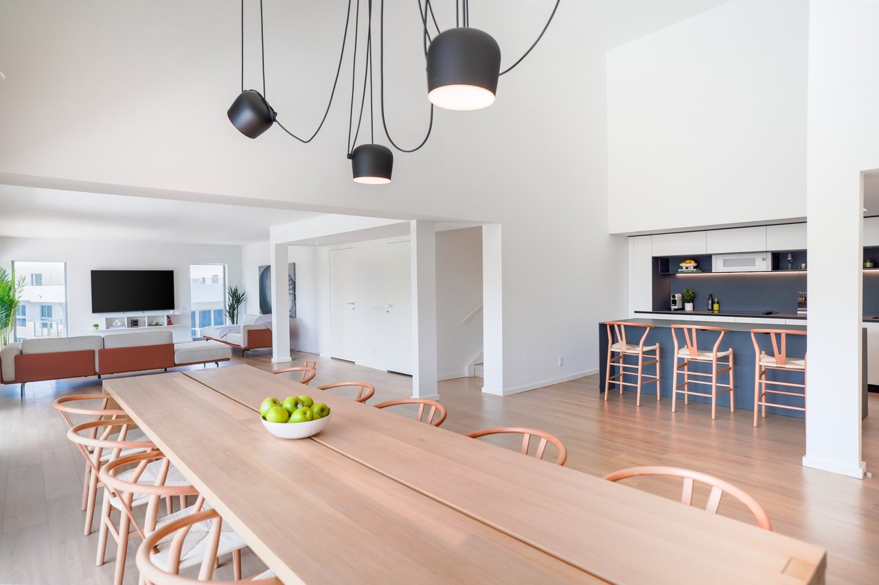 Beach Haus Bal Harbour Residences