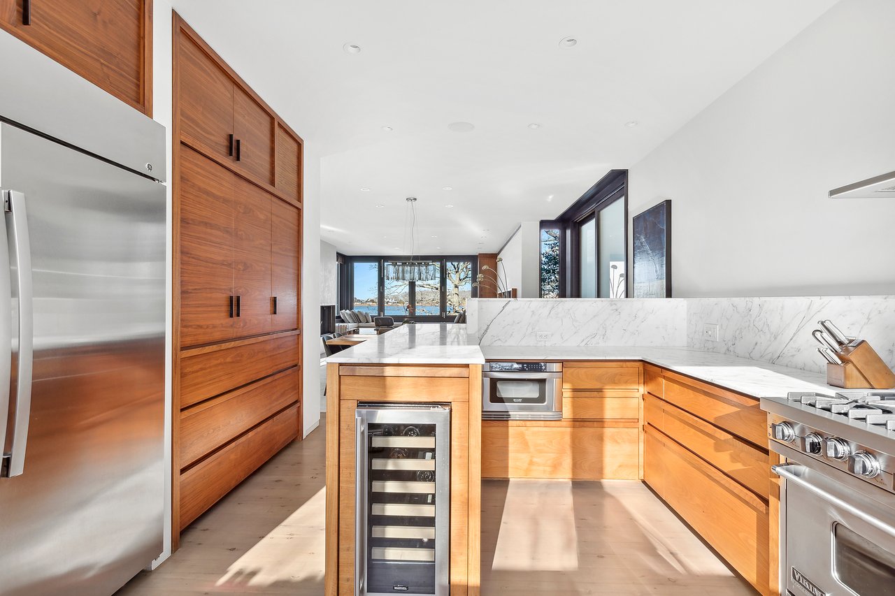 55 Bluff Point Road