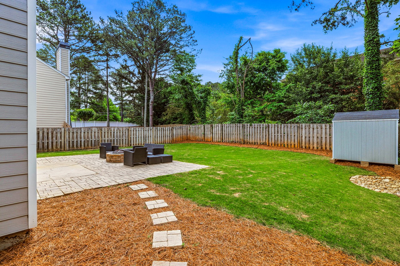 A Fresh Start in Hidden Pond: Discover 1015 Hidden Pond Lane in Roswell