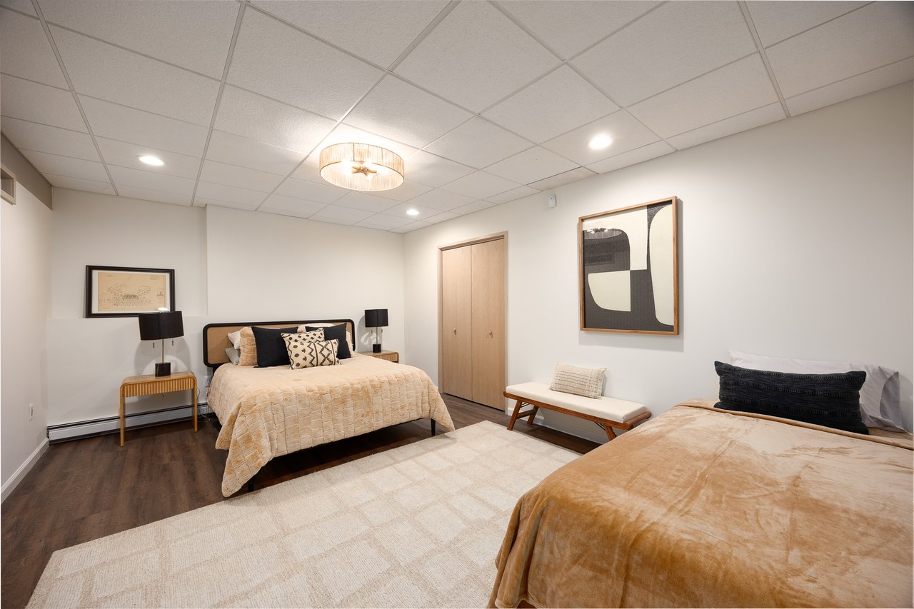 12 Mountain Brook Road