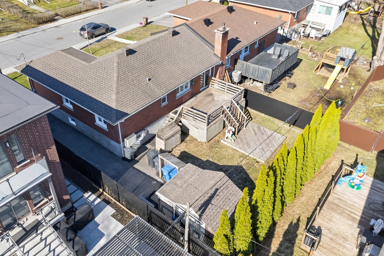   Maison à Côte St-Luc - Côte St-Luc House For Sale