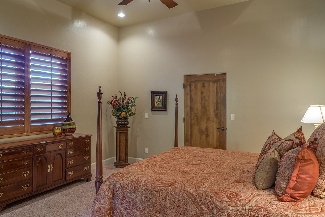 Incomparable Foothills Residence