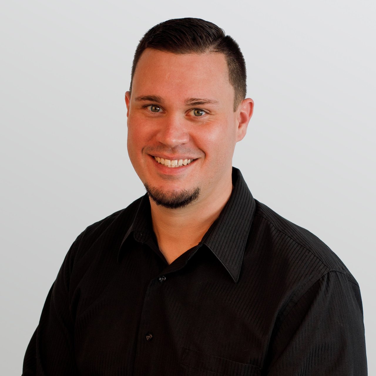 Derek Randall Lee's Summit, MO Real Estate Agent Headshot