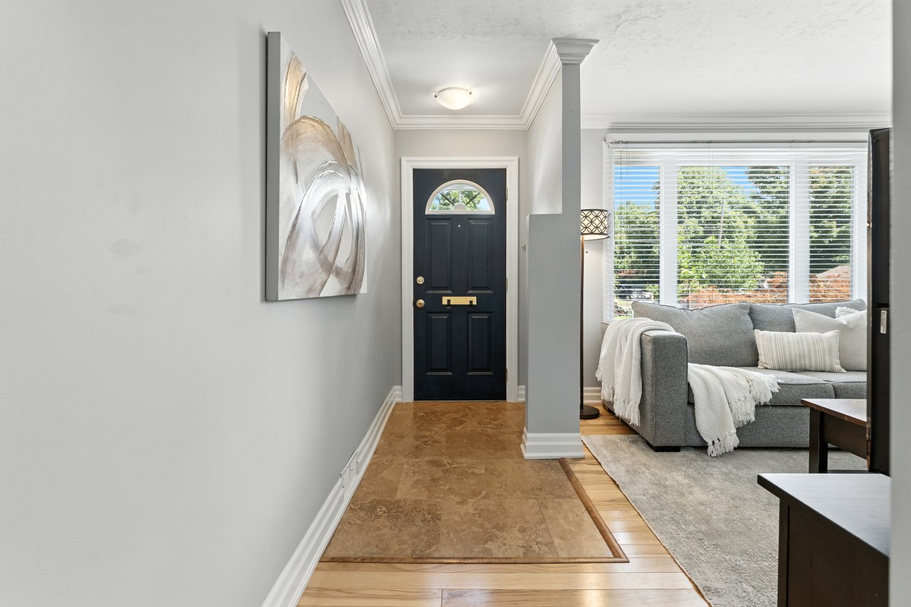 4 Fulham Dr