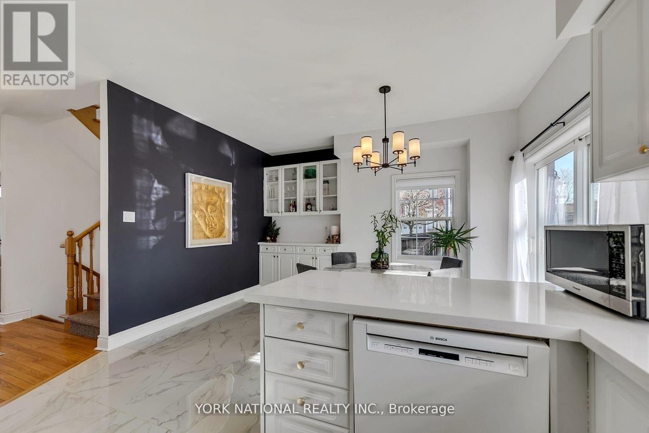 12 Loring Doolittle Ct