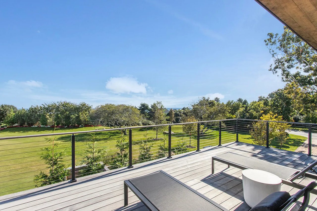 6 Hamilton Dr