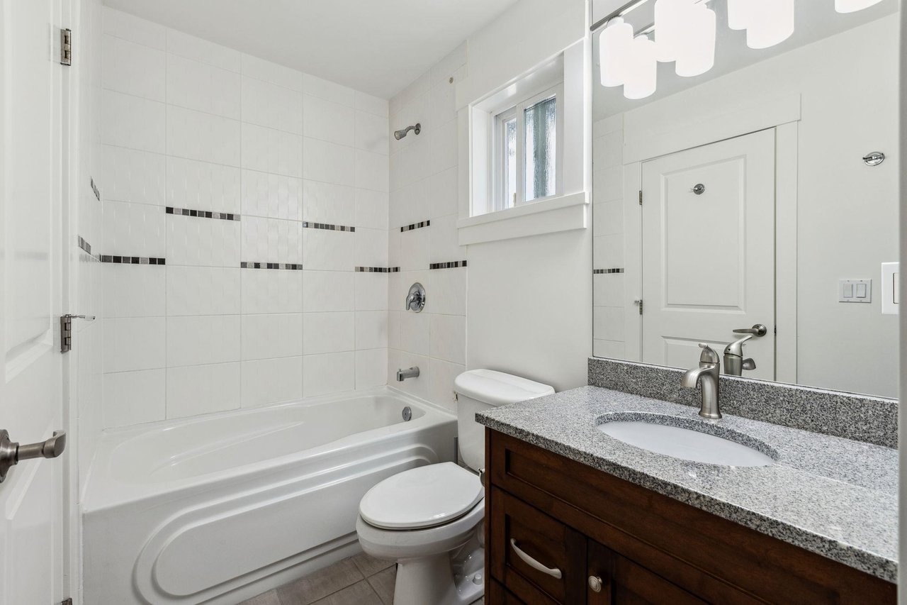 625 W 22nd St