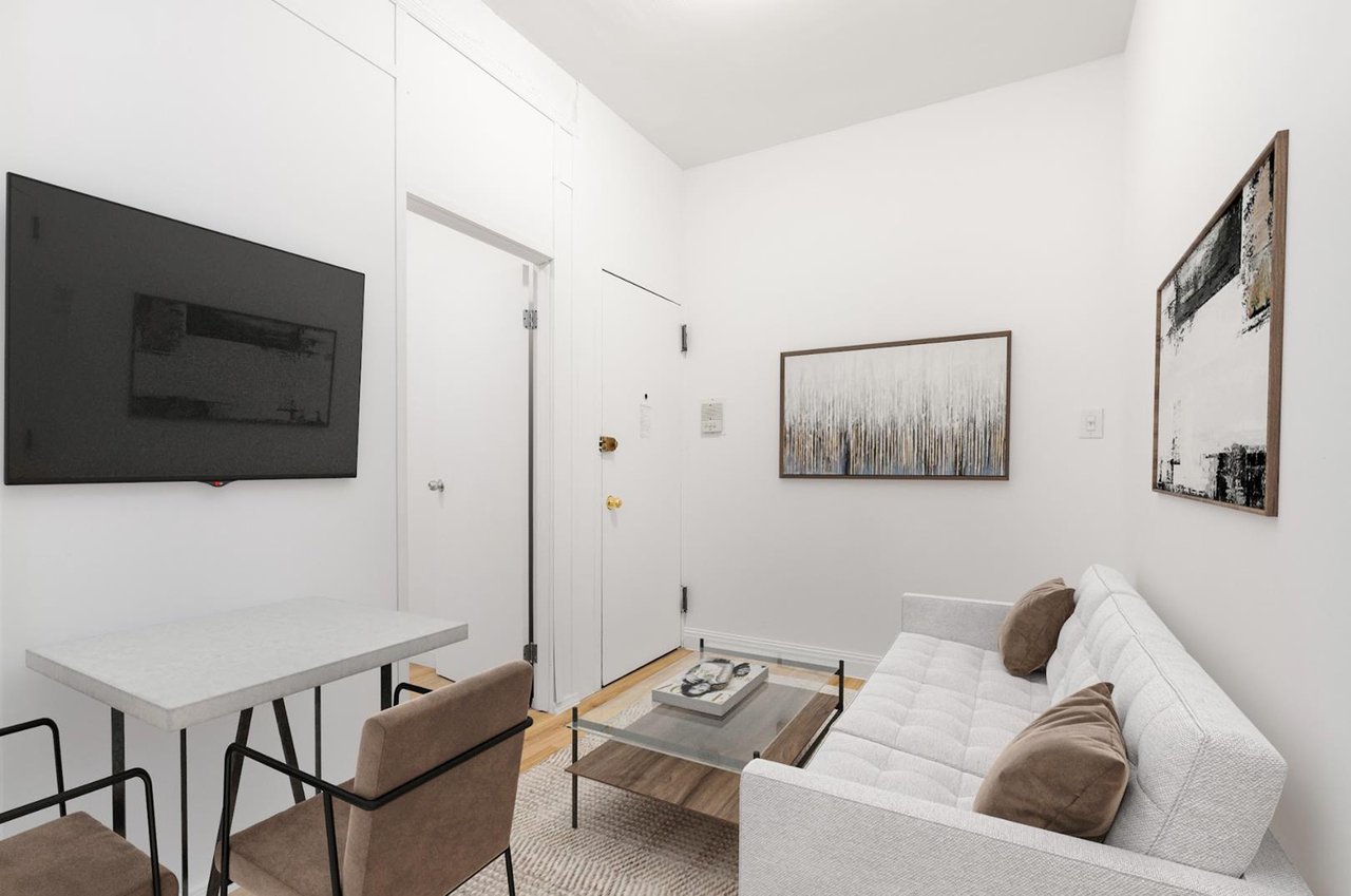 202 East 21st Street, Apt 2-D