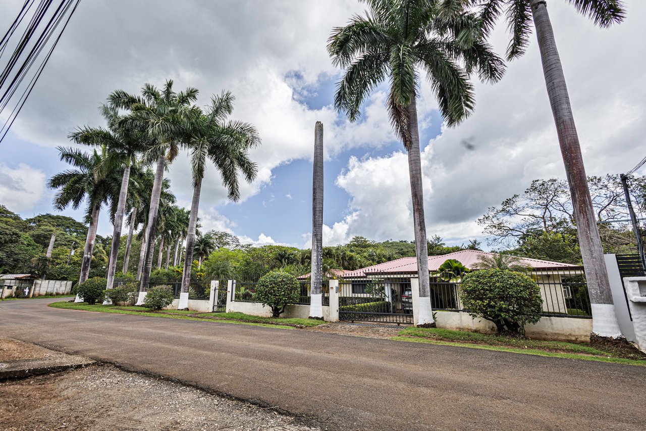 Single Story Family Home, Papagayo, Guanacaste