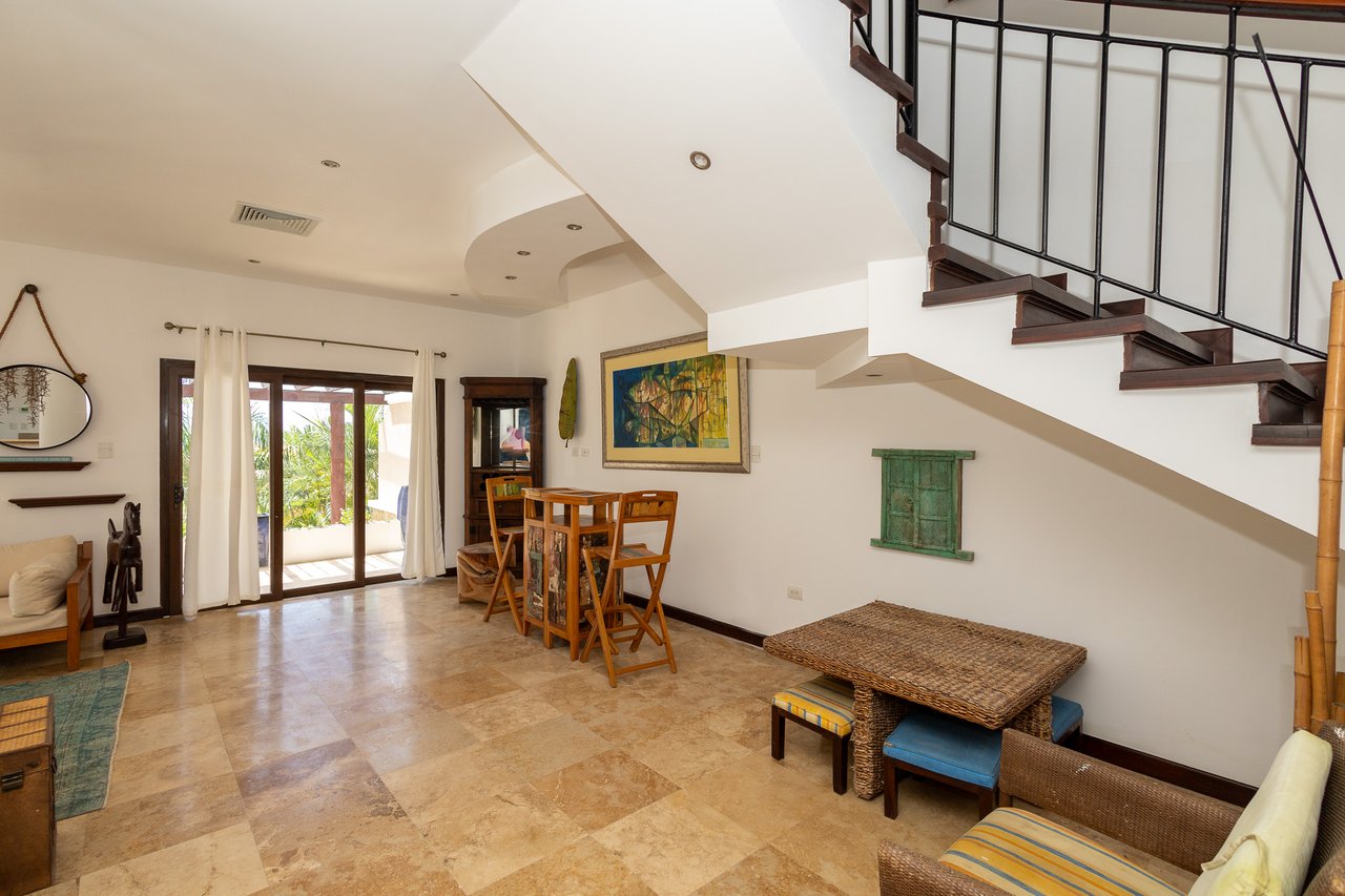 Pearl Ct., Villa 1103