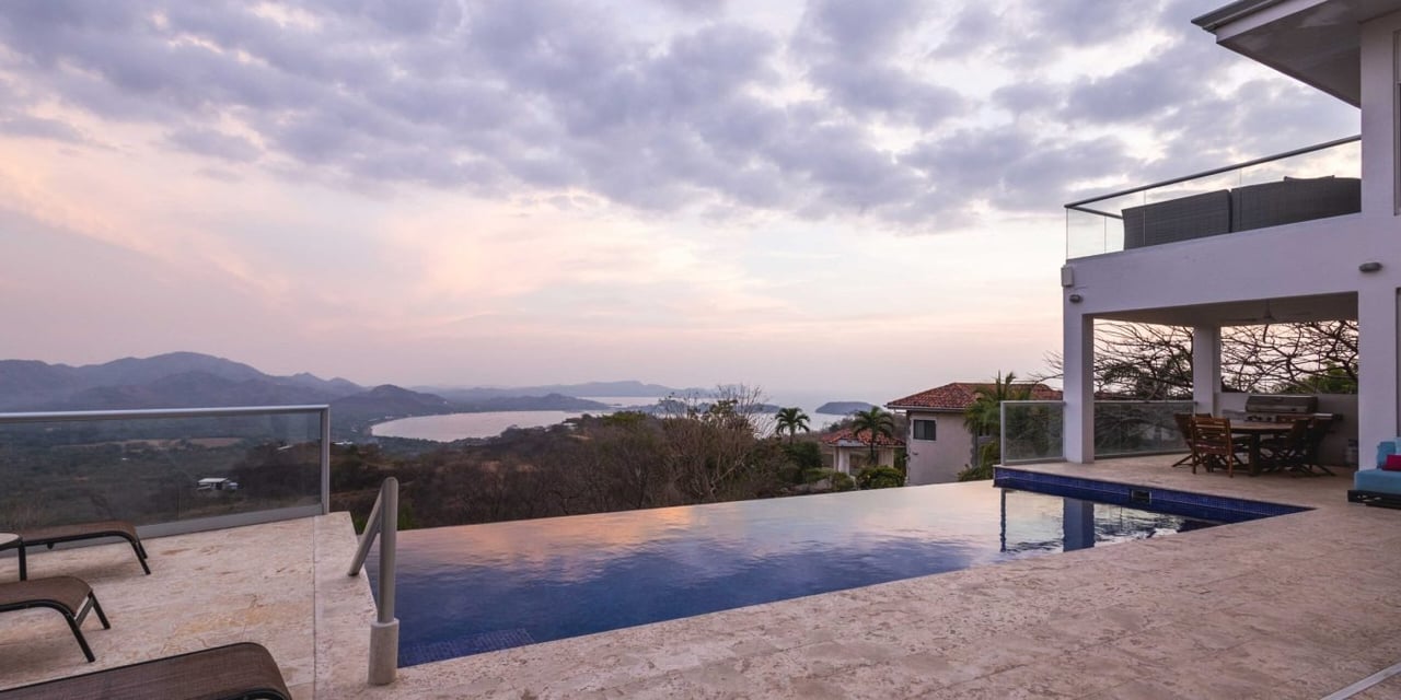 Oceanview Luxury Estate with Infinity Pool