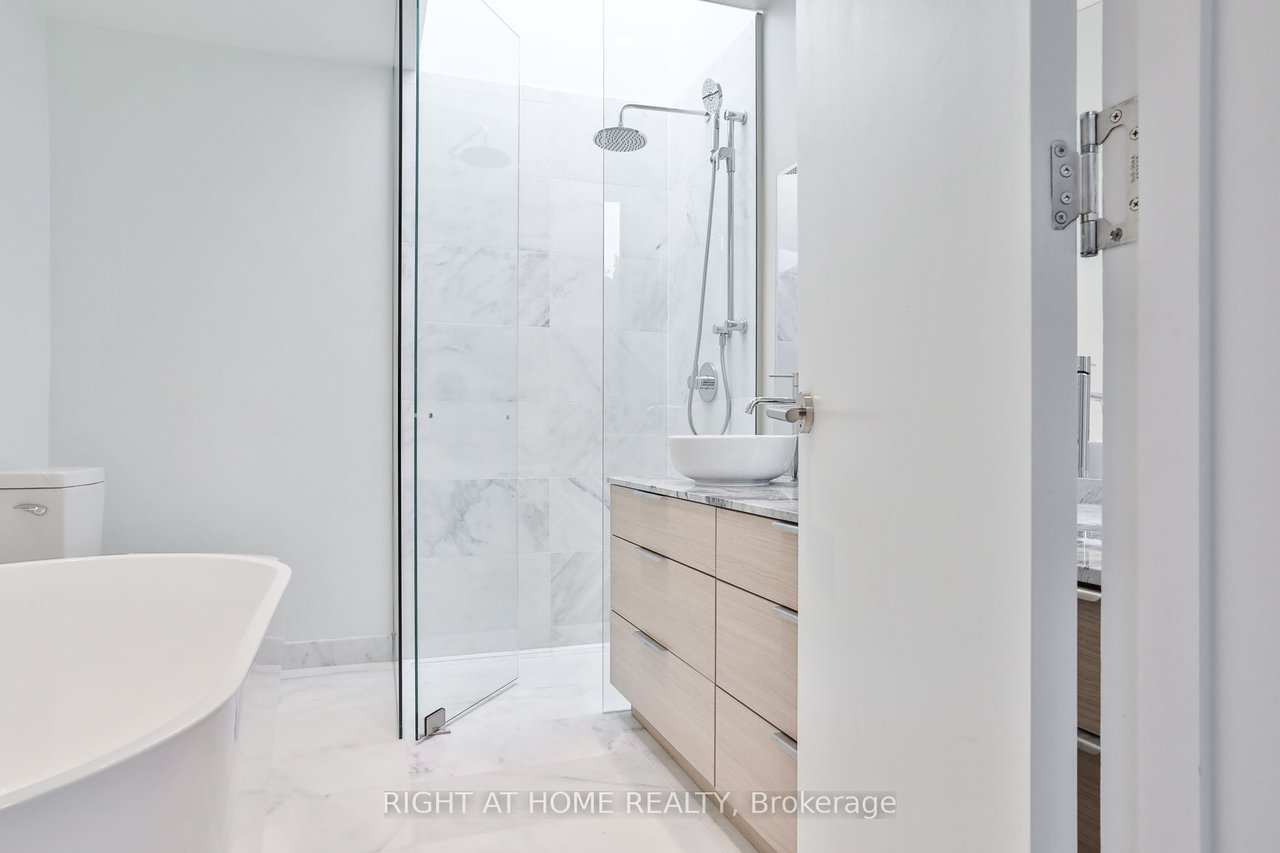 BRUNSWICK LOFTS PH 