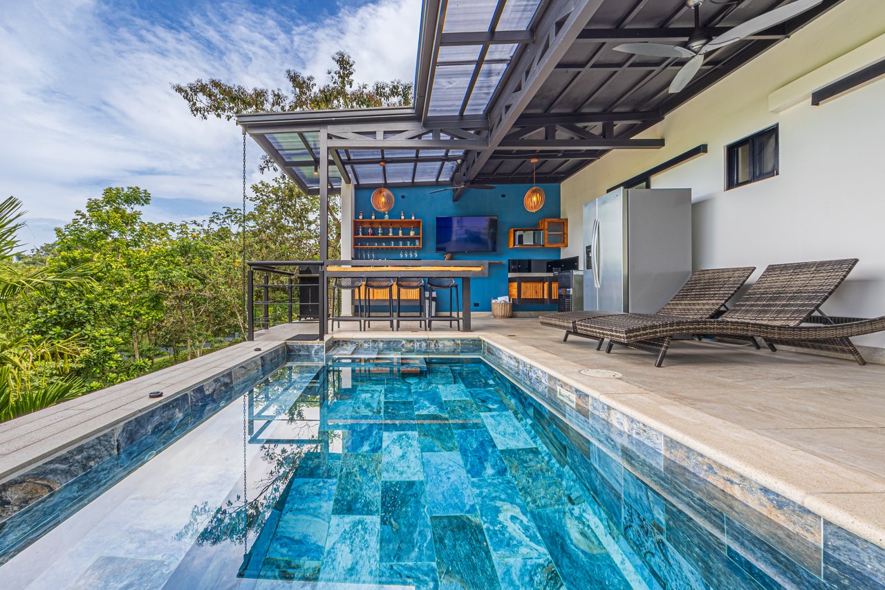 Casa Palma – Brand New Luxury 4BR/4.5BA Home with Stunning Sunset Views in Quepos