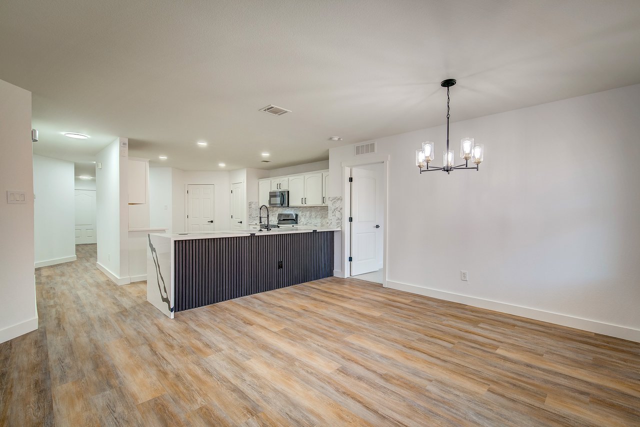 2023 Lake Trail Dr.
