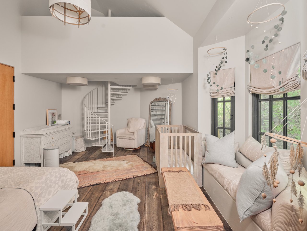 Villa Serena on Lake Austin | A Waterfront Sanctuary